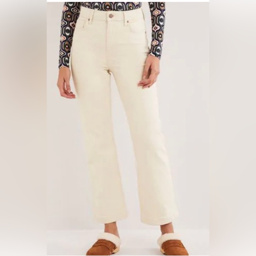 NWT Boden Cropped Flare High-Rise Jeans Cream Size 18 US